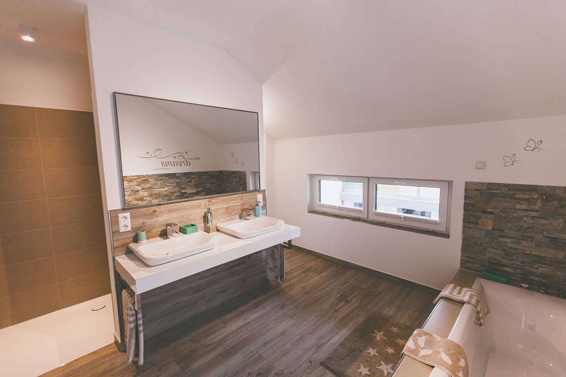 Mehrfamilienhaus in 26721 Emden mit 217 m² kaufen
