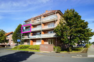 Große und helle 1-Zimmer-Wohnung im 2. Obergeschoss, mit Küchenzeile, Balkon & Stellplatz – 33102 Paderborn – Vorschaubild 3