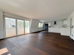 Hochwertig sanierte DG-Wohnung in Laim – 80689 München – Vorschaubild 6