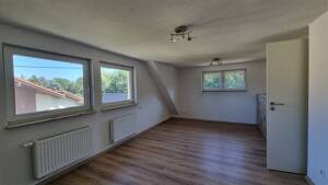 ***2,5-Raum-Doppelhaushälfte mit XXL-Grundstück - seltenes Mietangebot auf 73m²*** – 9123 Chemnitz – Vorschaubild 8