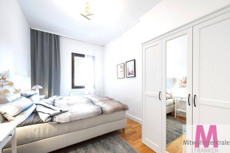 4,5 Zimmer mit Blick auf den Rosenaupark – Nürnberg – Vorschaubild 3