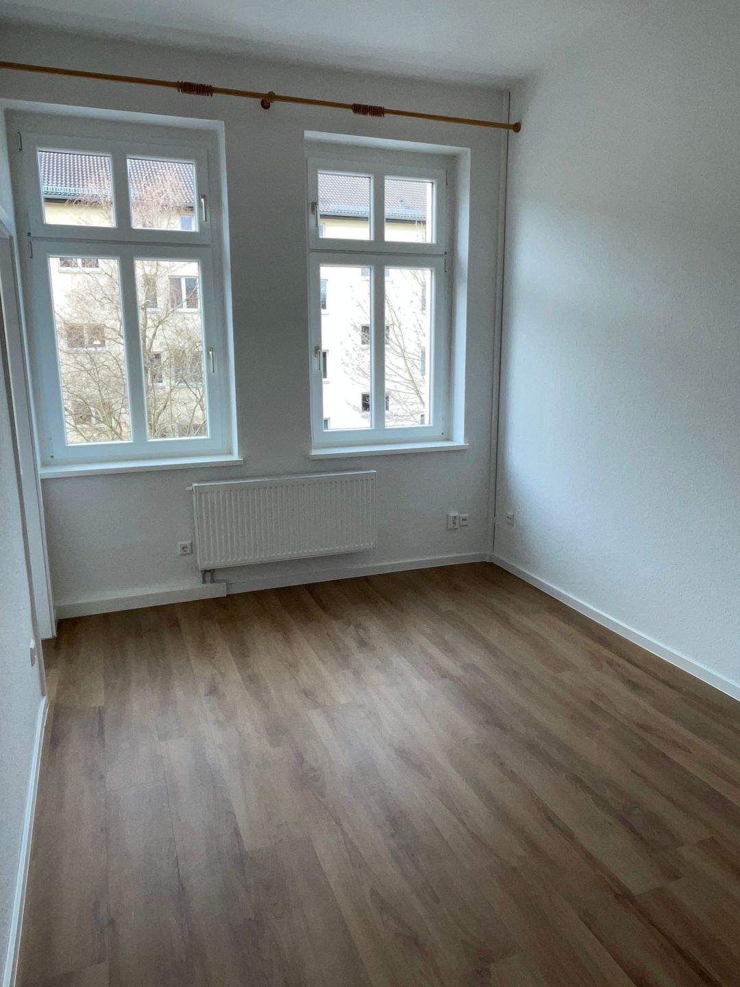 Mini- Apartment mit EBK – Chemnitz – Vorschaubild 3