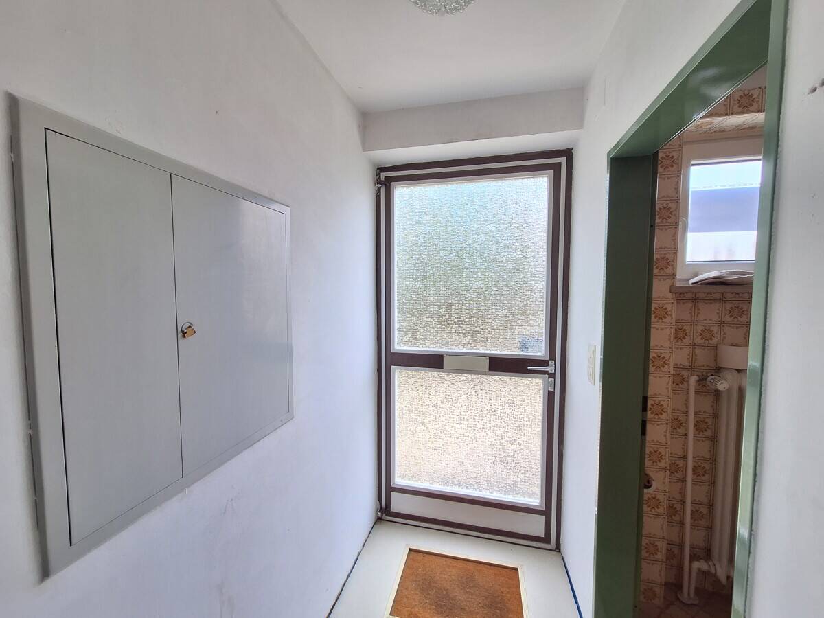 Perfekt für die Familie: Reihenmittelhaus in guter und ruhiger Lage mit Garten und Garage – Nürnberg – Vorschaubild 3