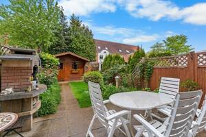 Einziehen und wohlfühlen: Hochwertiges Familienhaus mit Garten und viel Platz – 28277 Bremen – Vorschaubild 3