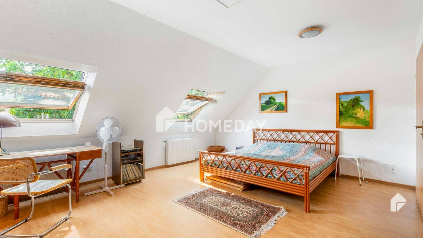 Für Paare: Maisonette-Wohnung mit 2,5 Zimmern und zwei Tageslichtbädern – Berlin – Bild 1 von 9