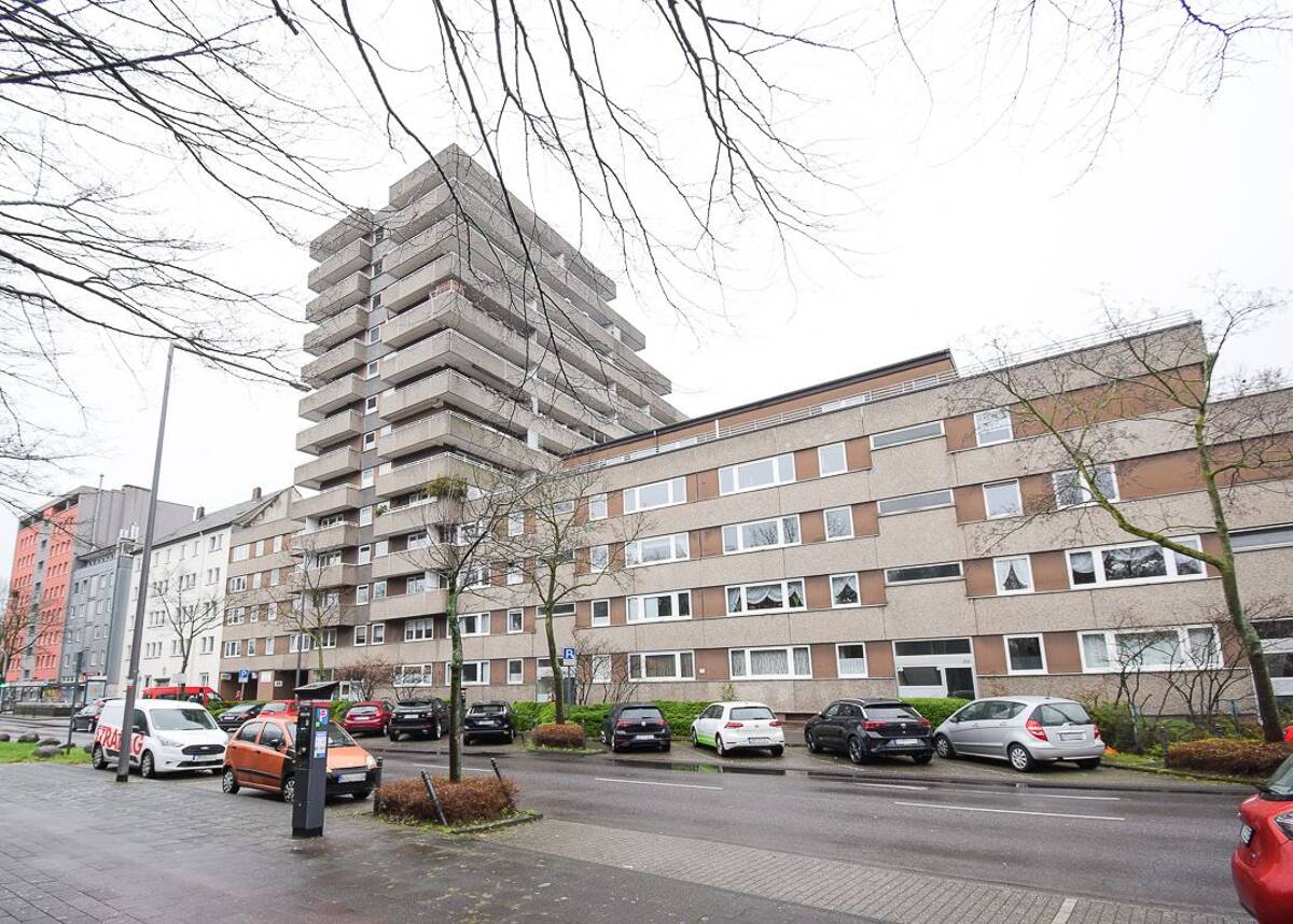 2-Zimmer-Wohnung mit Balkon und Stellplatz in Köln-Deutz – 50679 Köln – Bild 1 von 5