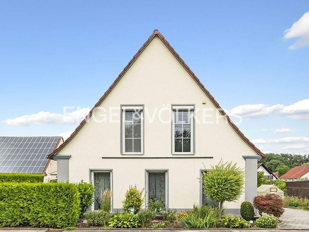 Seltene Gelegenheit – Doppelhaushälfte mit Garten in ruhiger Lage – Höchstadt an der Aisch – Bild 1 von 6