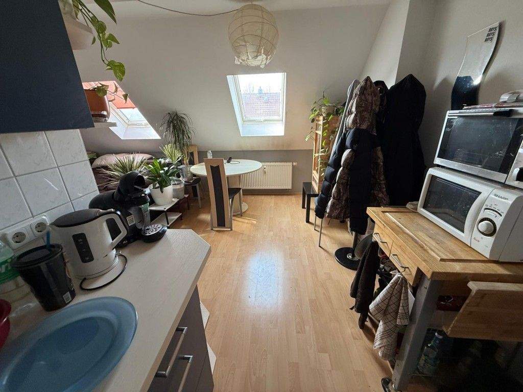 Vermietete 1-Zimmer-Kapitalanlage in ruhiger Lage von Erfurt – Erfurt – Vorschaubild 3