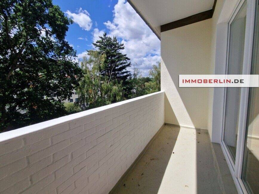 IMMOBERLIN.DE - Geschmackvoll modernisierte Wohnung mit ruhiger Südwestloggia – Berlin – Vorschaubild 6