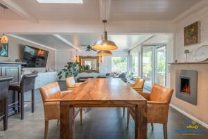 Exklusiver Bungalow am Sallerner Berg: Traumhafter Domblick, Südlage & zwei Garagen – 93057 Regensburg – Vorschaubild 6