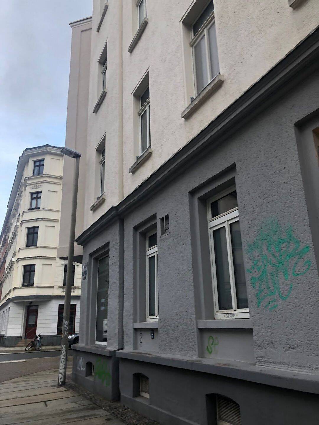 2,5-Raum-Wohnung in Leipzig-Schönefeld I Tageslichtbad I große Küche – Leipzig – Vorschaubild 2