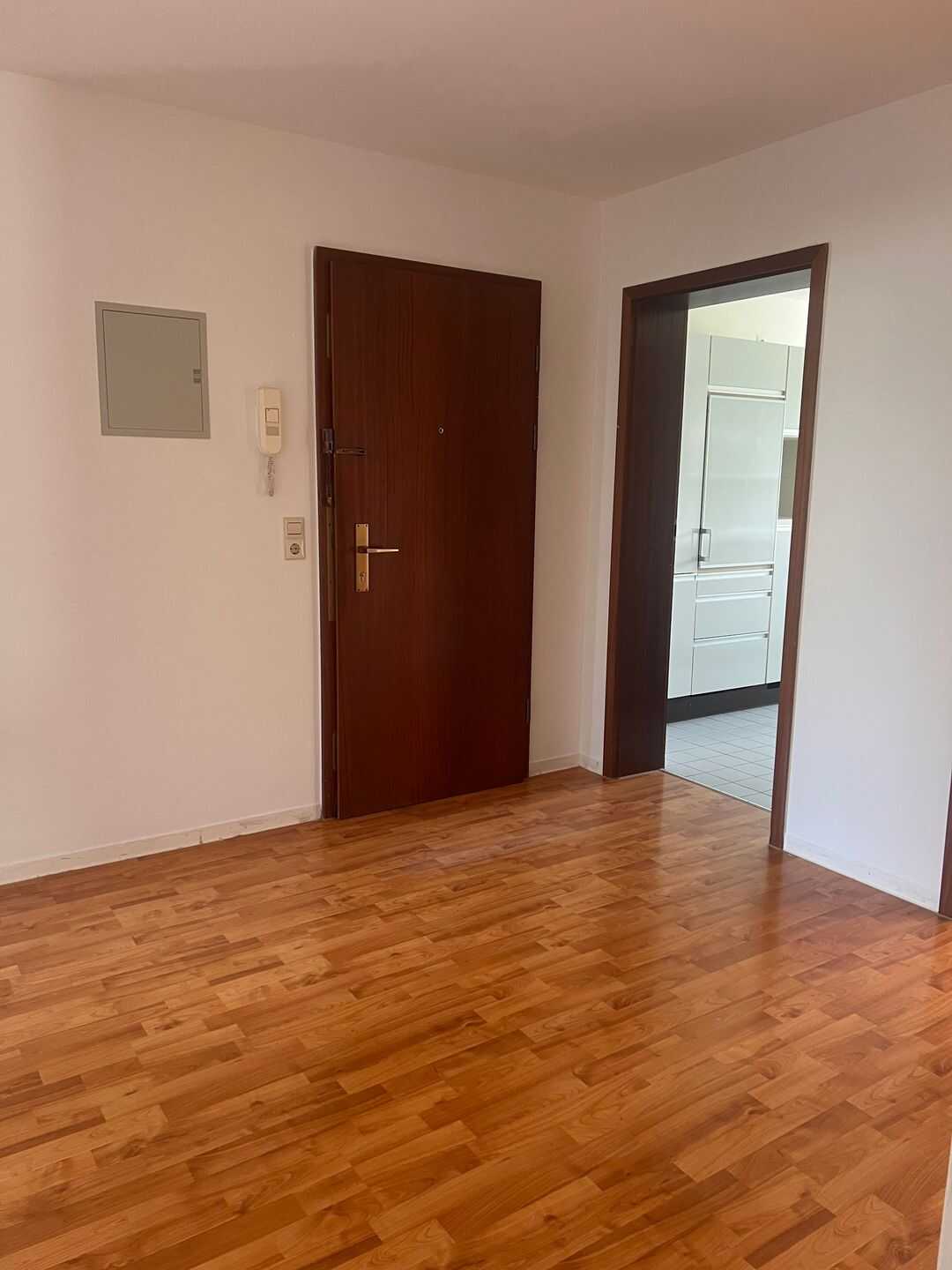 Helle, ruhig gelegene 3,5-Zimmer-Wohnung mit Balkon – Heilbronn – Vorschaubild 5
