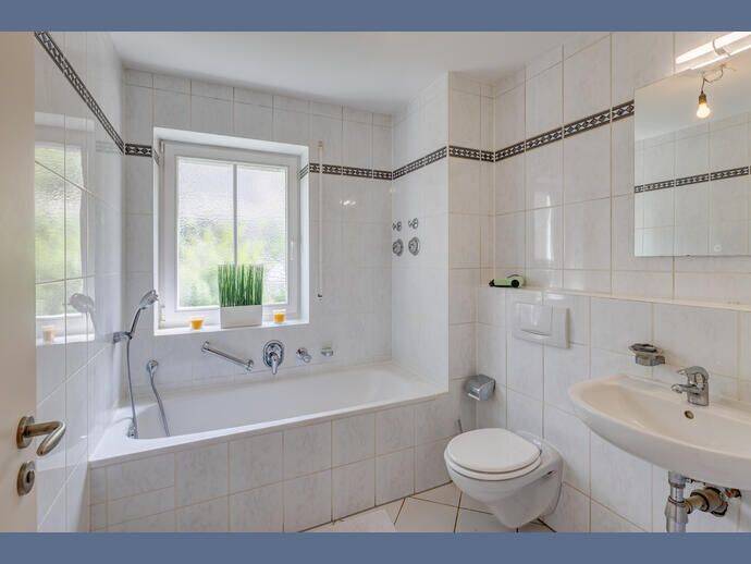 Möbliert: 2-Zimmer Gartenwohnung am Pasinger Stadtpark – München – Vorschaubild 7
