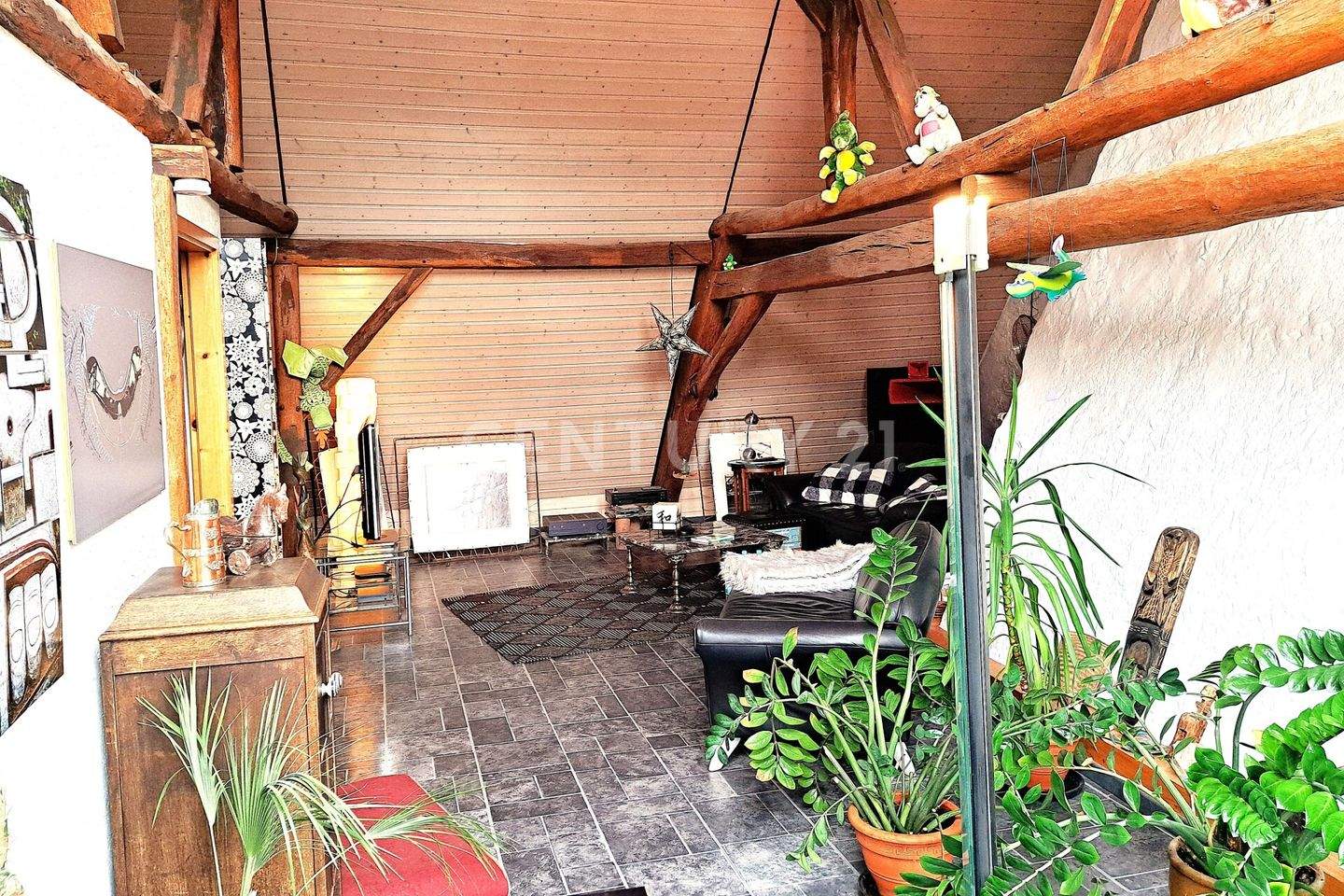 Zeitloses Erbe aus 1625 - Charmantes Bauernhaus mit vielseitiger Gewerbeeinheit – Saarbrücken – Vorschaubild 8