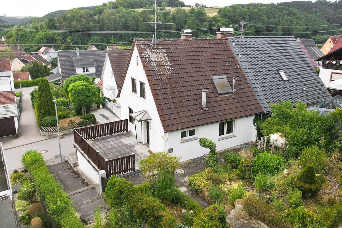 . Mehr als nur vier Wände .  Ein Zuhause mit viel Potenzial für ihre Wohnträume