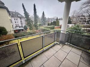 RESERVIERT: Bezugsfreie 3-Zimmer-Wohnung mit Balkon & 2 Tiefgaragenstellplätzen - Stuttgart Bad Cannstatt – 70372 Stuttgart – Vorschaubild 5