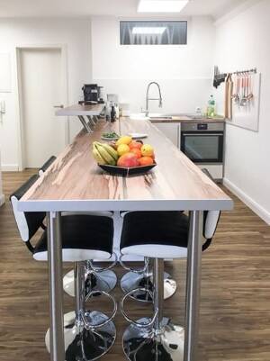 modernes Apartment mit allem Komfort in Stuttgart-West - WOHNEN AUF ZEIT – 70176 Stuttgart – Vorschaubild 3