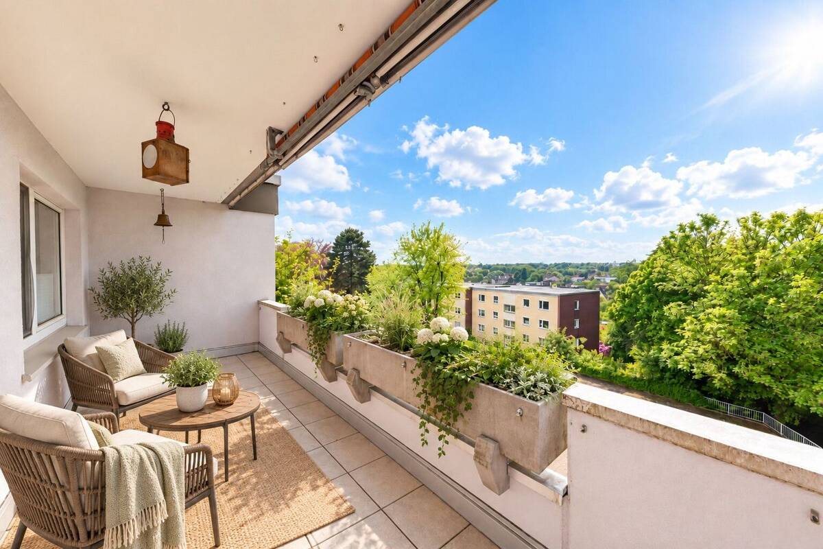 Viel Raum, viel Grün, zwei Balkone – 45307 Essen – Bild 1 von 9