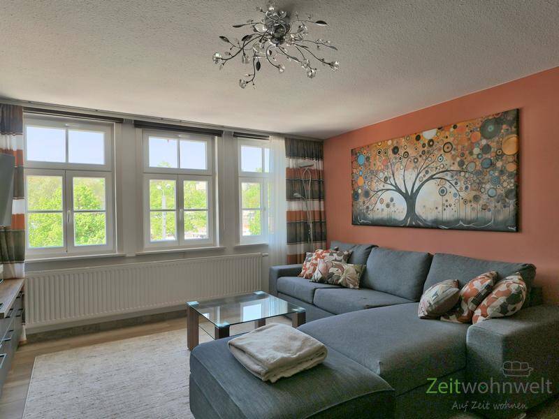 (EF0787_M) Erfurt: Altstadt, neu möblierte 2-Zimmer-City-Wohnung direkt am Domplatz, PKW-Stellplatz inklusive
