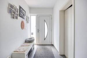 Wohnen und Arbeiten vereint: Modernes EFH mit Halle in Münster – 48157 Münster – Vorschaubild 2
