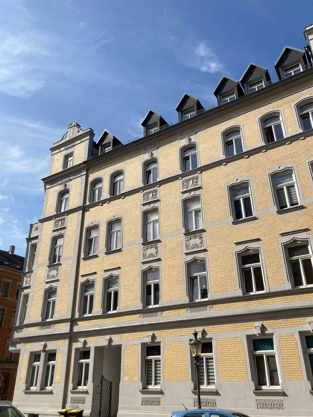 Großzügige und vermietete 2-Zi. mit EBK, 2xBalkon und Laminat in zentraler Lage – Chemnitz – Vorschaubild 3
