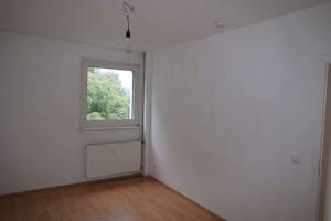Schöne vermietete Wohnung in Wedau, 3,5-Zimmer, Balkon, gute Aufteilung, teilsaniert – Dirschauer Weg 39, 47279 Duisburg – Vorschaubild 9