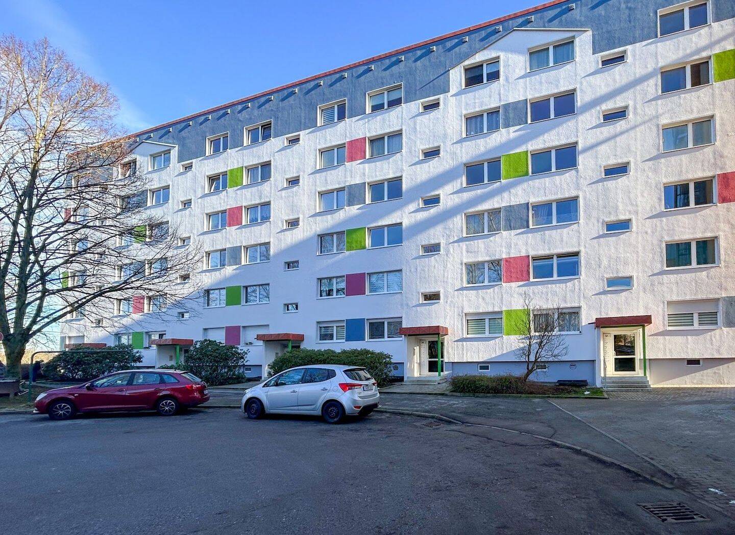 Moderne Wohlfühlwohnung mit Einbauküche und sonnigem Balkon! – Chemnitz – Vorschaubild 9