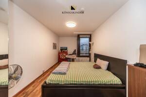 Modernisierte 4-Zimmer-Wohnung mit Panoramablick von 3 Balkonen – 70378 Stuttgart – Vorschaubild 9