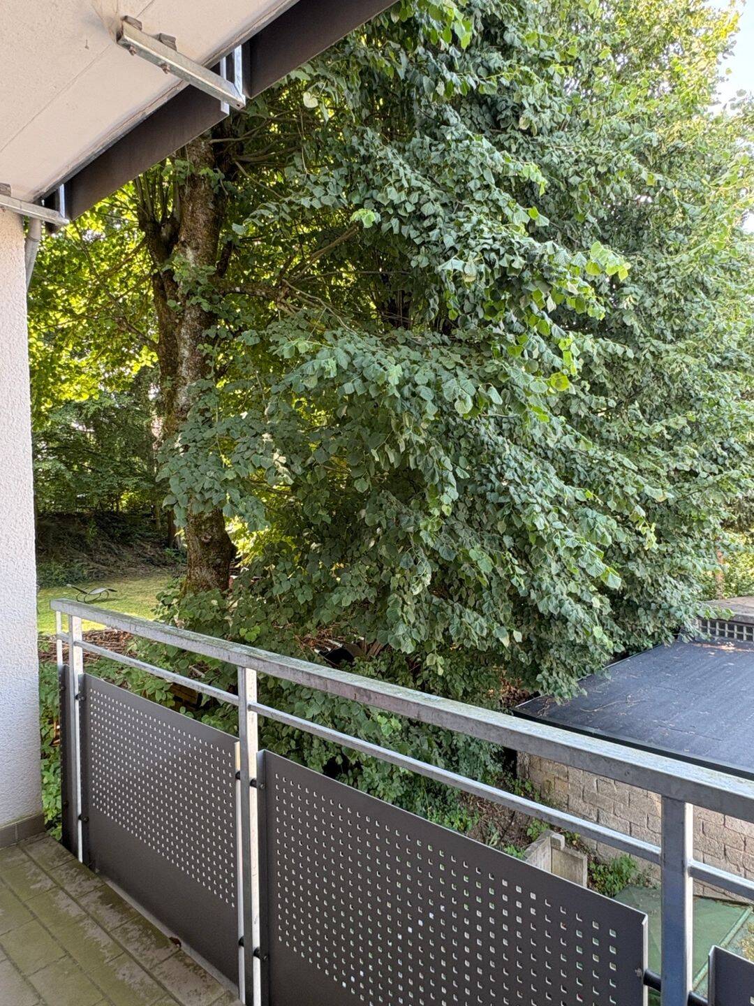 Gepflegte Wohnung mit Balkon in zentraler Lage – Remscheid – Vorschaubild 8