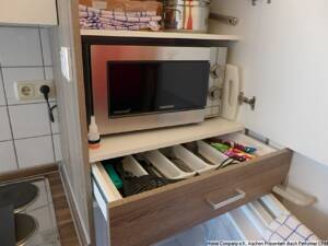 Aachen-City: Schick möbl. 1-Zi-App. mit Balkon in ruhiger City-Lage, nahe Uni; Stellplatz vorh. – 52064 Aachen – Vorschaubild 7
