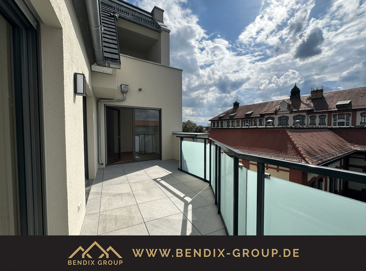 Schicke Dachterrassenwohnung 4-Zi I Modern & hochwertig I Energieeffizient I Top Lage I Bezugsfertig