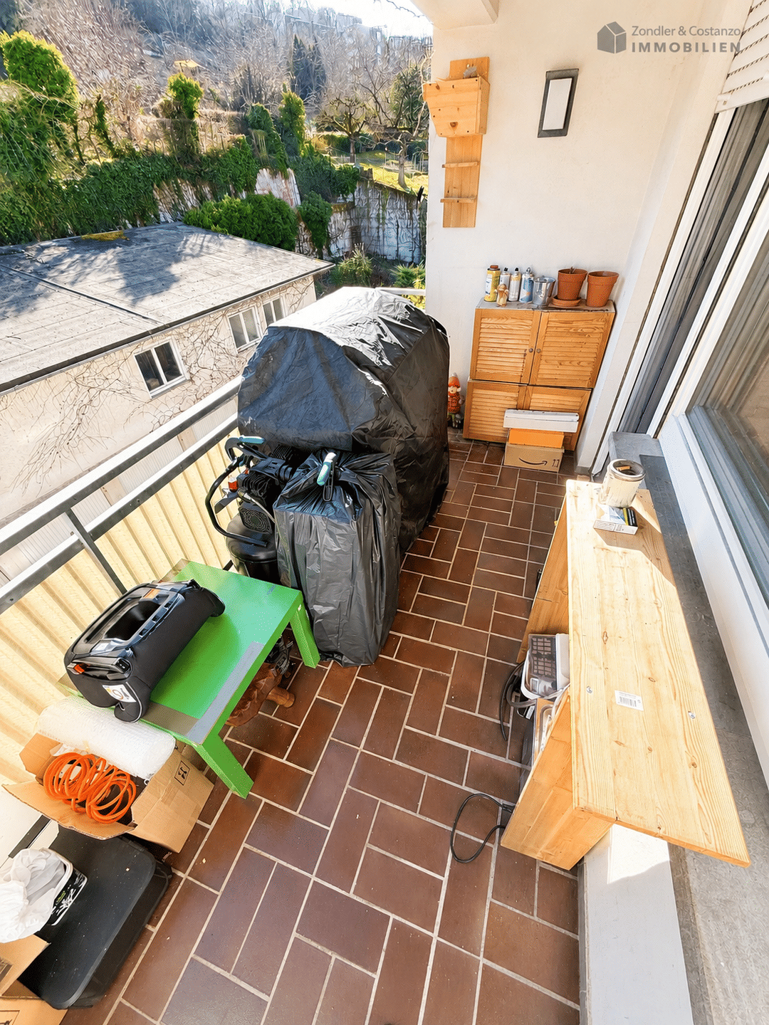 RENOVIERT! Attraktive, große und gut ausgestattete 3-Zi.-Whg. * TL-Bad / Balkon / Pkw-Stpl. * – Stuttgart – Vorschaubild 9