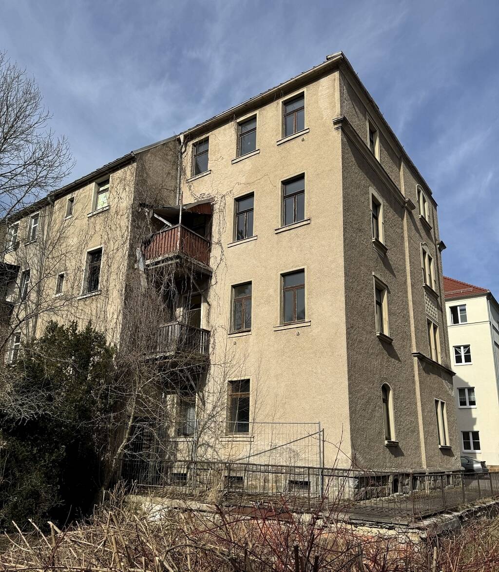 Sanierungsbedürftiges Mehrfamilienhaus mit Baugenehmigung und KFW Förderzusage in Freiberg KAUFEN – Freiberg – Vorschaubild 5
