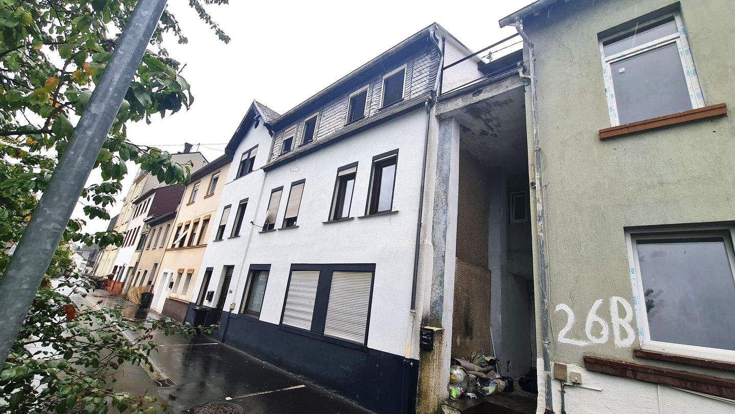 Voll vermietetes Mehrfamilienhaus – 6 % Rendite, hoher Gebäudeanteil, provisionsfrei! – Idar-Oberstein – Vorschaubild 2