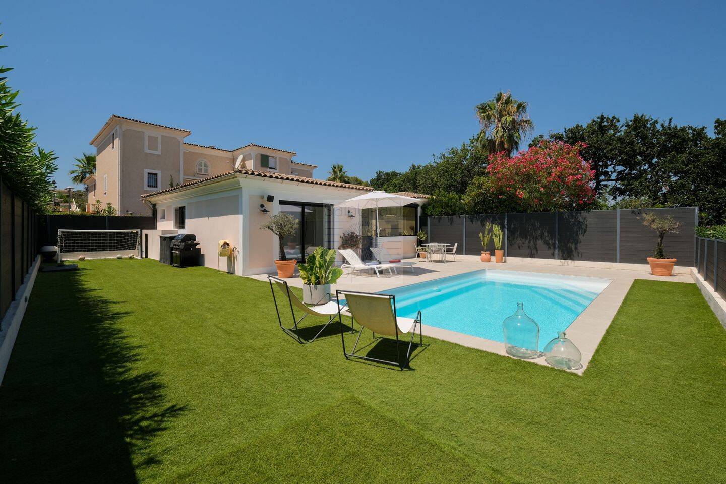 Maison 3 pièces 65 m² · à Villeneuve-Loubet · 65 m² · 749 000 €