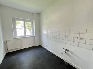 Sonnige 3 Raum Wohnung mit Balkon zum relaxen | + EBK auf Wunsch – 9126 Chemnitz – Vorschaubild 5