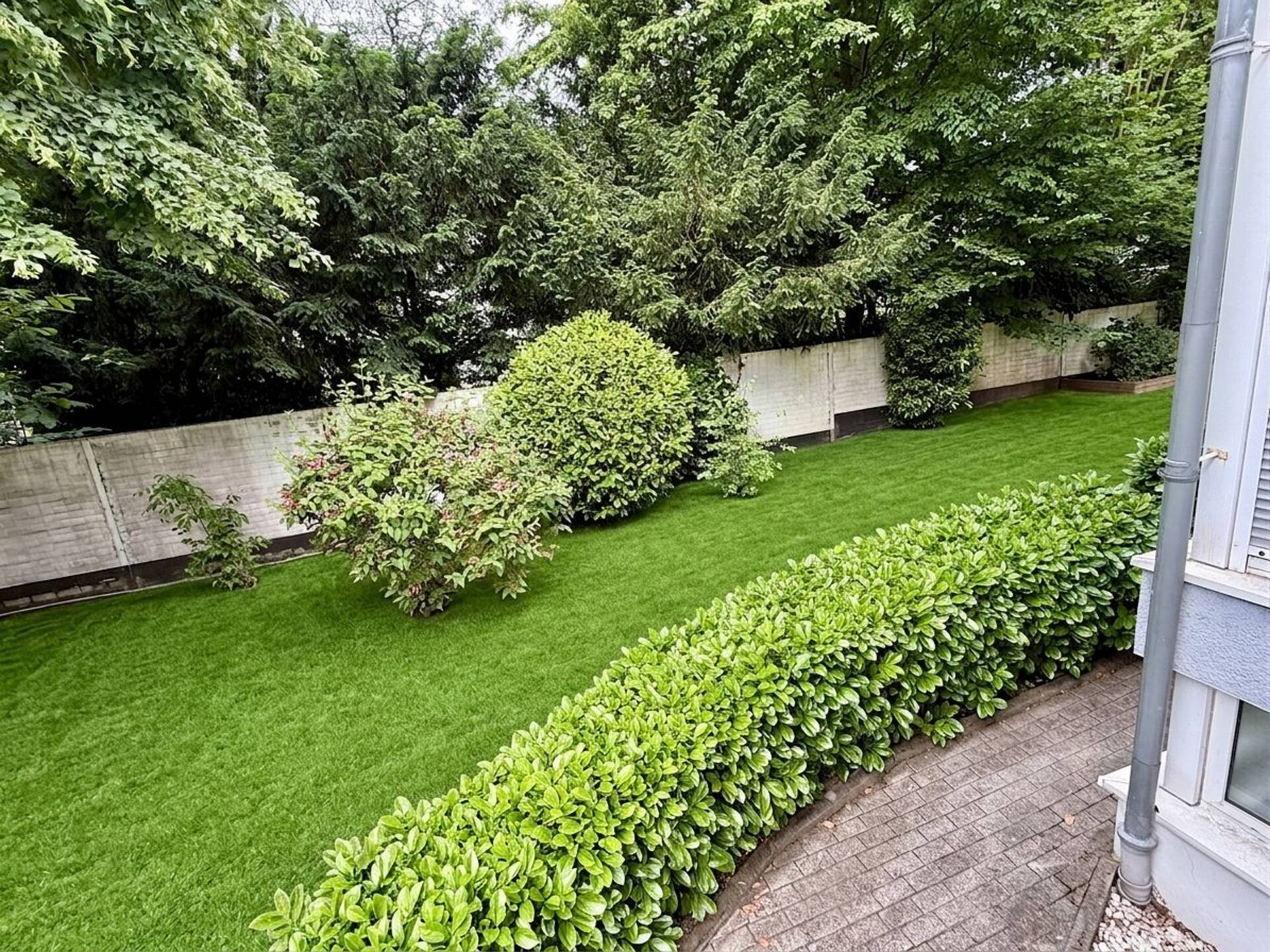 Erdgeschosswohnung in 50968 Köln / Marienburg mit 141 m² kaufen