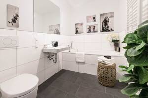 Bringen Sie Ihr Herz mit, es wird sich wohlfühlen! – 45139 Essen – Vorschaubild 4