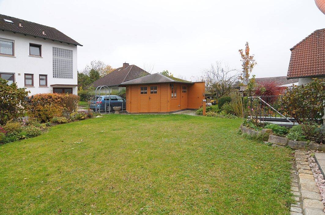Charmantes, ruhig gelegenes und familienfreundliches Reihenendhaus mit idyllischem Garten und Garage – Bad Staffelstein – Vorschaubild 4
