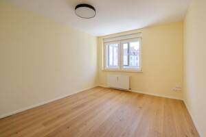 Stilvoll geschnittene Wohnung mit verglaster Loggia, nahe Ringpark, im Herzen Würzburgs – 97072 Würzburg – Vorschaubild 8
