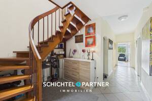 Huchting | Freistehendes Ein- Zweifamilienhaus mit großem Grundstück – 28259 Bremen – Vorschaubild 7