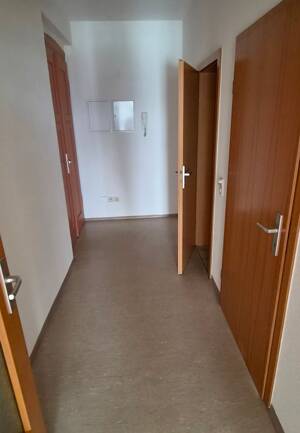 2 Raum Wohnung mit Balkon – 1157 Dresden – Vorschaubild 4
