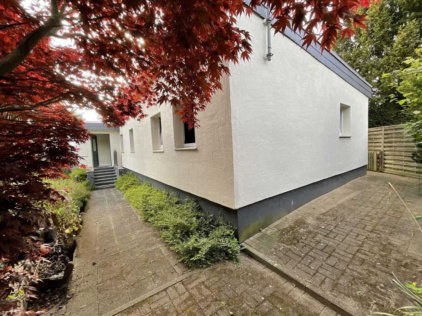 Zentrumsnaher Bungalow für Naturliebhaber mit großem Garten zu verkaufen! – Mönchengladbach – Vorschaubild 5