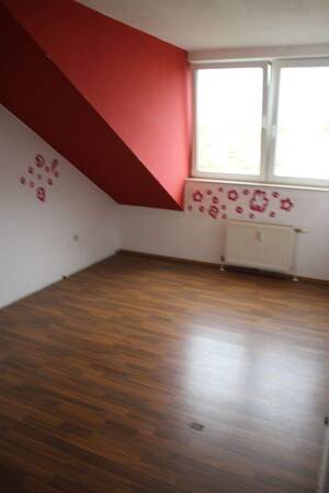 DUISBURG RHEINHAUSEN FRIEMERSHEIM WUNDERSCHÖNE 3 ZKB DACHGESCHOSS-WOHNUNG IN RUHIGER LAGE – 47229 Duisburg – Vorschaubild 8