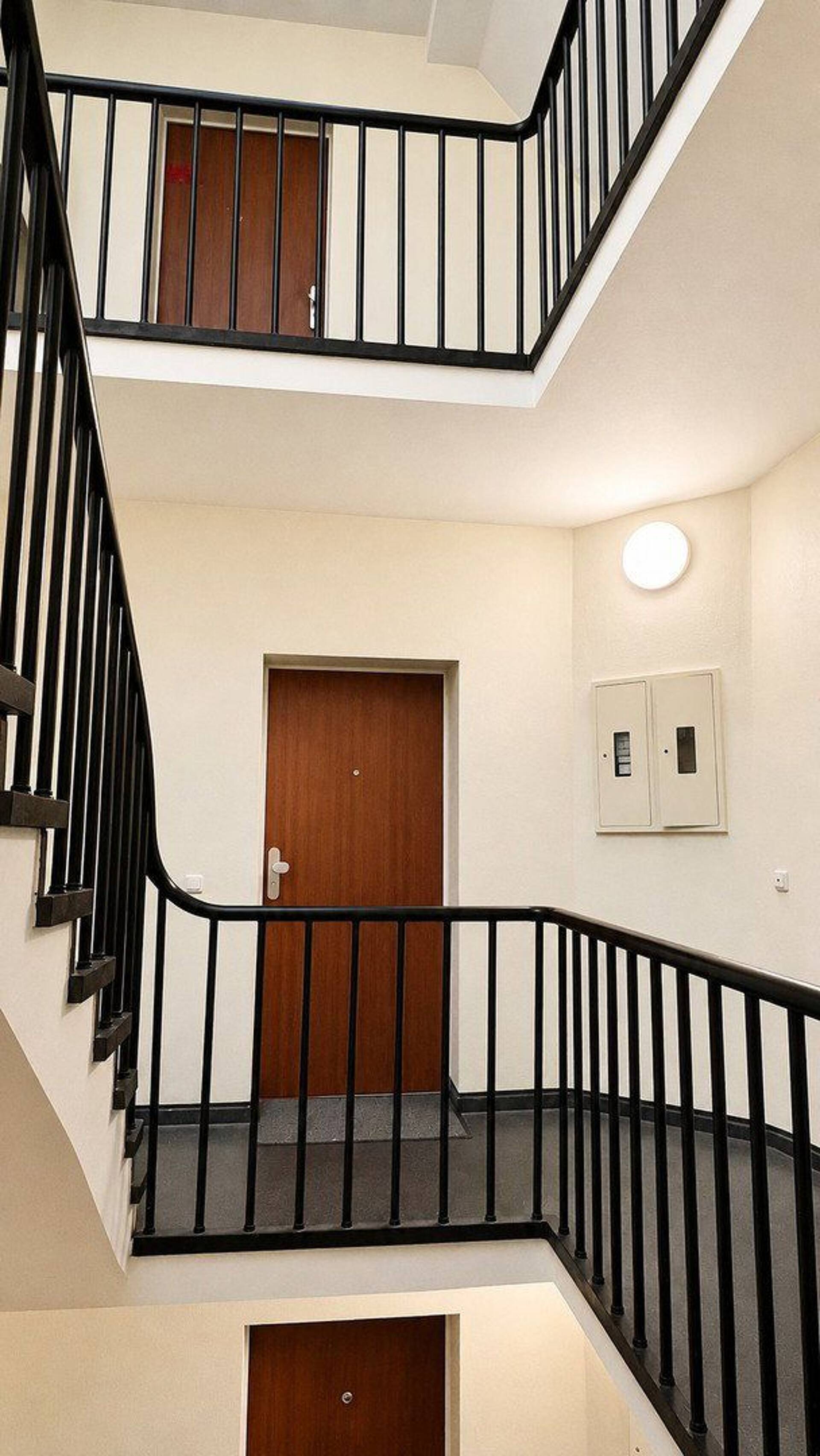 Dachgeschosswohnung in 50668 Köln mit 42 m² kaufen