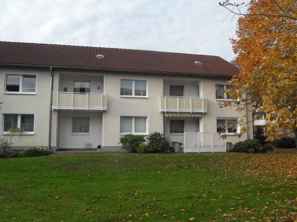 KAPITALANLAGE im Modernisierten Haus : Vermietete 2-Zimmer-Wohnung mit Balkon ! Provisionsfrei ! – Düsseldorf – Vorschaubild 3