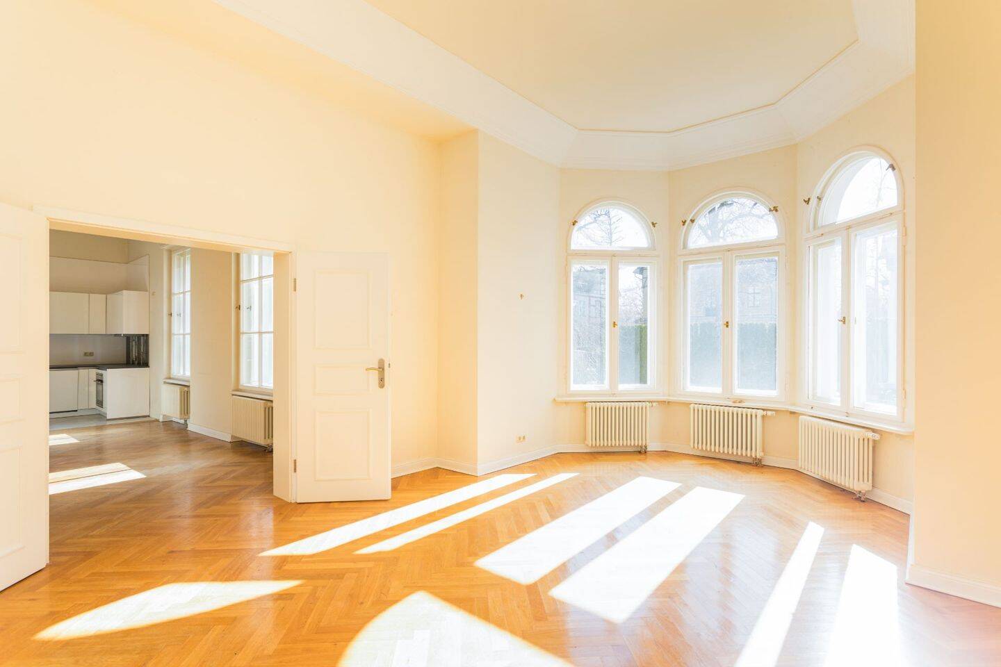Exquisite Wohnung am Griebnitzsee - Historische Eleganz trifft moderne Möglichkeiten – Potsdam – Vorschaubild 4