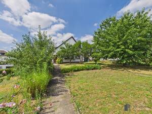Solides Einfamilienhaus mit idyllischem Garten in Koblenz-Karthause! – 56075 Koblenz – Vorschaubild 3