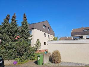 Attraktive 3,5-Zimmer-Dachgeschosswohnung mit sonniger Dachterrasse, Fernblick und Garage in Stuttgart-Muckensturm – 70374 Stuttgart – Vorschaubild 3