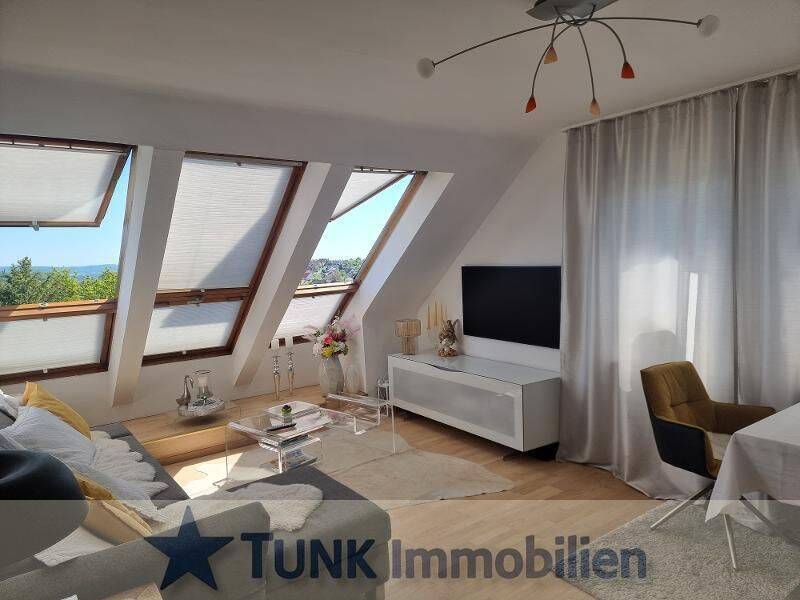 Am Feldrand mit Traumhaften Ausblick, Außen Pool, Sauna, EBK und Autostellplatz in Mömbris/Daxberg! – Mömbris – Vorschaubild 6